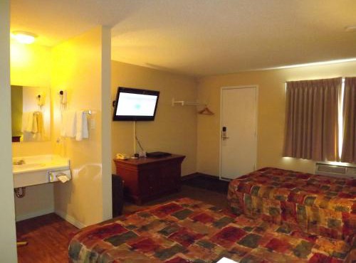 Canadas Best Value Inn Whitecourt