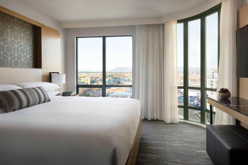 Vancouver Airport Marriott Hotel