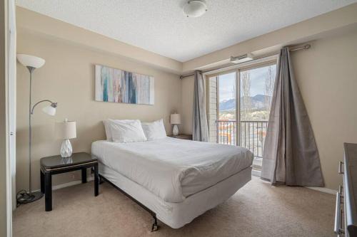 Lookout Pointe, Lakeview, Pool, Hot Tub, Gym