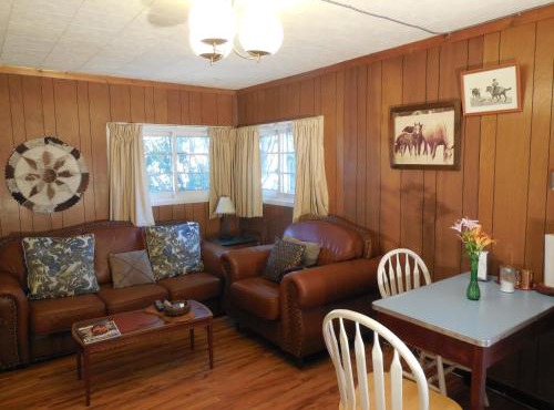 Tel-A-Friend Motel