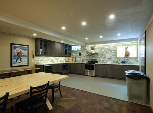 Fernie Fox Hotel