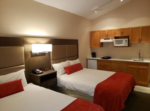 Sun Peaks Lodge