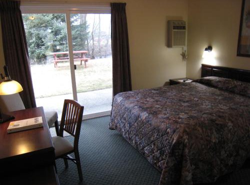 Johnny's Motel