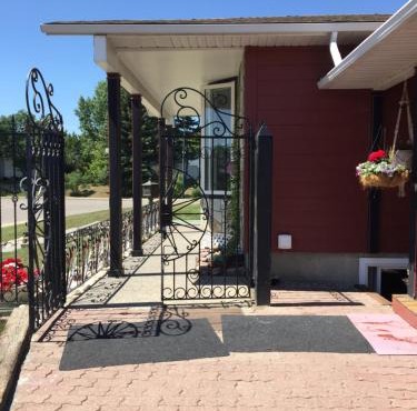 The Calgary Hub hostel style Home